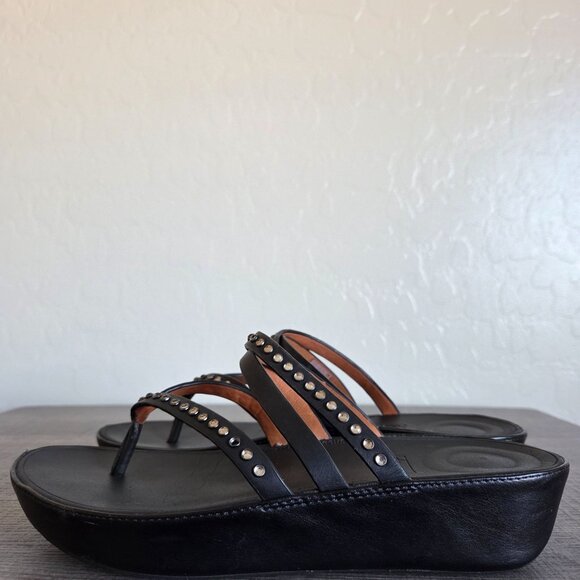 FitFlop Linny Leather Rhinestone Criss-Cross Toe Post Sandal Black Size Womens 8 - Picture 3 of 9